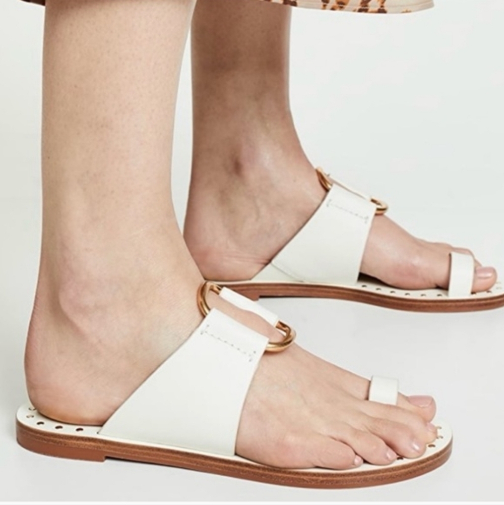 Tory Birch White Leathery Ravello Toe Ring Sandal 9.5